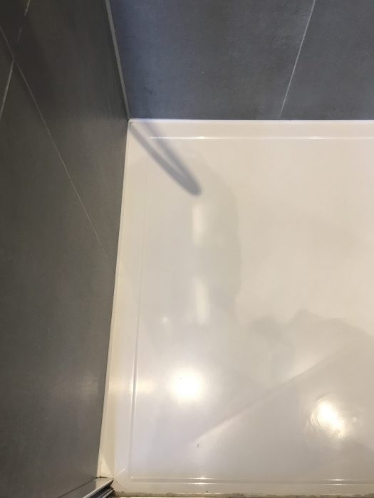 shower tray chip repair done
